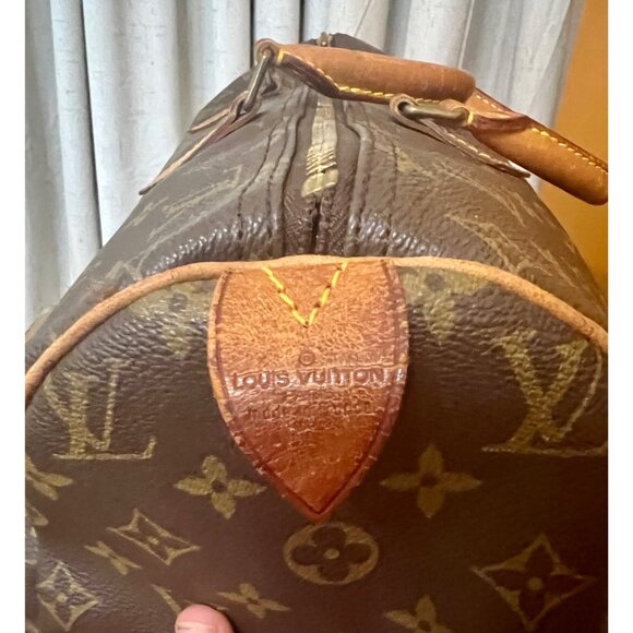 Louis Vuitton Authentic Monogram Canvas Speedy 40 Tote - Picture 16 of 16